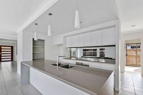 Property photo of 37 Sunshine Crescent Caloundra West QLD 4551