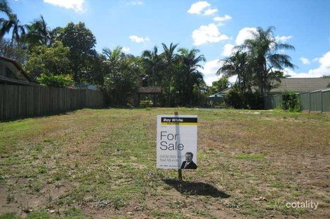 8 Briggs Rd, Eastern Heights, QLD 4305