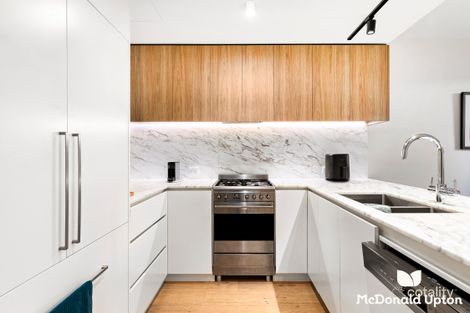 Property photo of 8/28 Flower Street Essendon VIC 3040