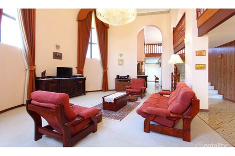 Property photo of 25 Edred Street Carindale QLD 4152