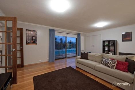 5 Luccombe Way, Karrinyup, WA 6018