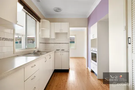 Property photo of 27 Fairlands Road Mallabula NSW 2319