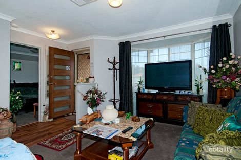 Property photo of 21 Hillcrest Court Port Kennedy WA 6172