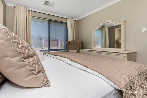 Property photo of 36 Plumosa Crescent Dayton WA 6055