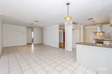 Property photo of 12 Feltbush Mews Canning Vale WA 6155