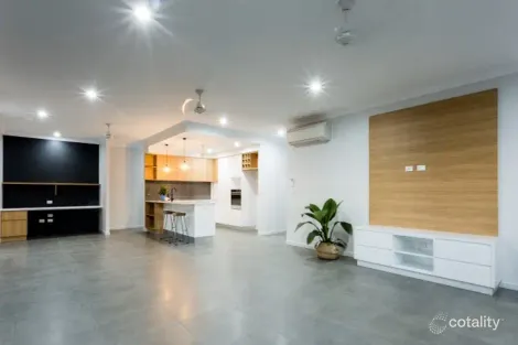 Property photo of 23 Tamarind Crescent Proserpine QLD 4800