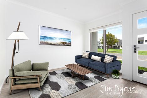 Property photo of 16 Viridian Avenue Officer VIC 3809