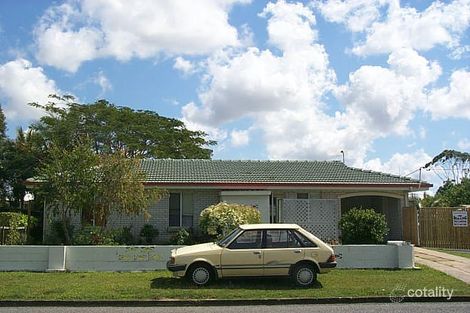 4 Chauvel St, South Mackay, QLD 4740