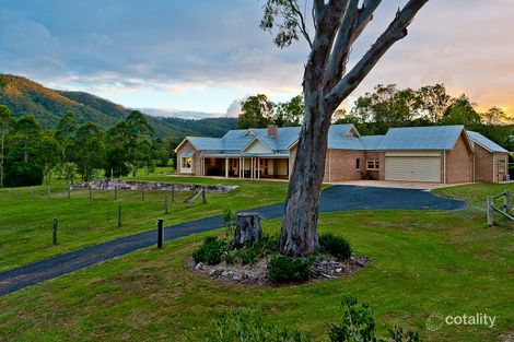 Property photo of 3 Les Douglas Court Camp Mountain QLD 4520
