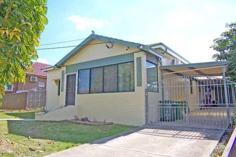 15 Malvern Ave, Merrylands, NSW 2160