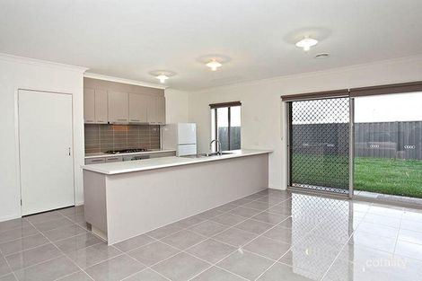 Property photo of 15 Hawkstone Road Manor Lakes VIC 3024