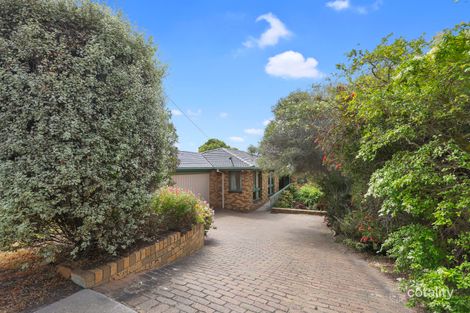 Property photo of 2 Mont Dor Parade Highton VIC 3216