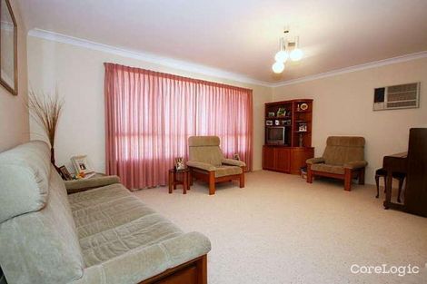 Property photo of 70 Flinders Road Georges Hall NSW 2198