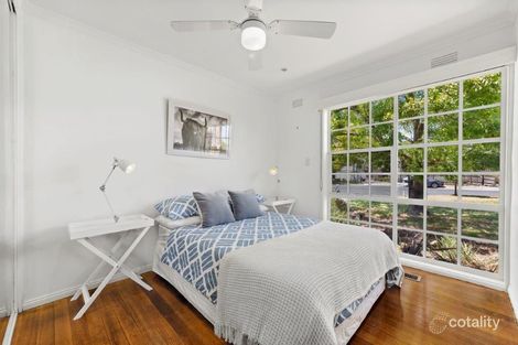 Property photo of 4 Thompson Court Werribee VIC 3030