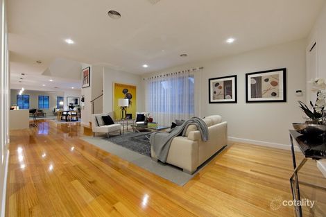 Property photo of 17 Melba Court Sandhurst VIC 3977