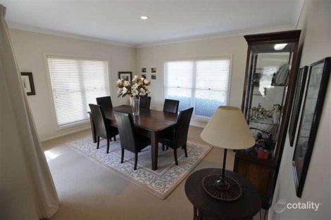 Property photo of 76 The Grange Hillvue NSW 2340