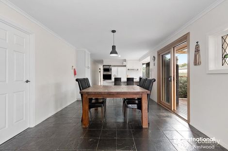 Property photo of 46 Queensbury Way Werribee VIC 3030