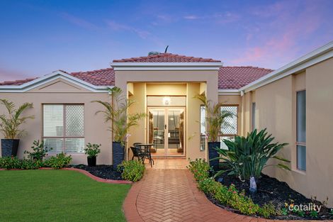 Property photo of 25 Nottinghill Gate Drive Arundel QLD 4214