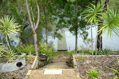 12 Blue Vista St, Macleay Island, QLD 4184