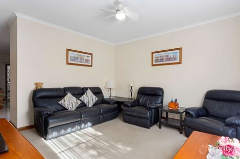 Property photo of 3/76 Scenic Way Hackham SA 5163