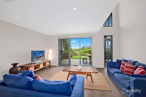 Property photo of 1 Sawgrass Crescent Magenta NSW 2261