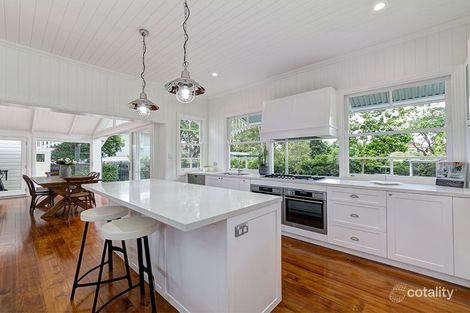 Property photo of 32 Feez Street Yeronga QLD 4104