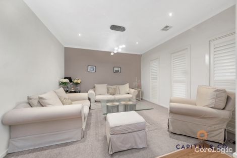 Property photo of 49 Woodside Way Roxburgh Park VIC 3064