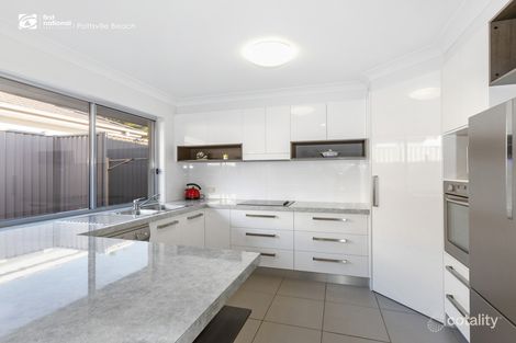 Property photo of 1/69 Newcastle Drive Pottsville NSW 2489