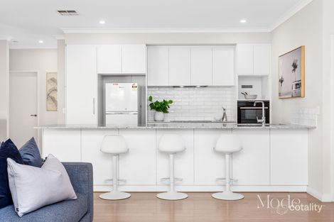 33a Bellairs Rd, Kardinya, WA 6163