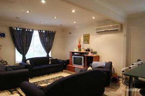 Property photo of 28 Treuer Parade Yagoona NSW 2199