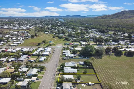 Property photo of 310 Pinnacle Drive Rasmussen QLD 4815