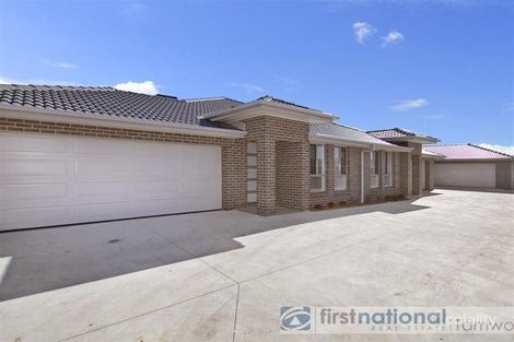 1/2 Faringdon St, North Tamworth, NSW 2340