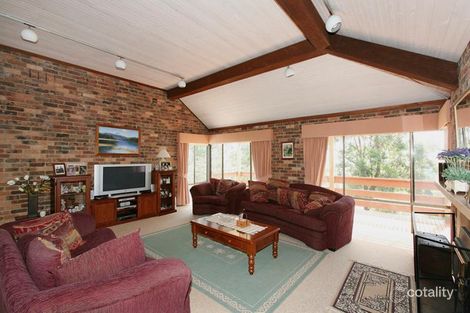 Property photo of 14 Timbertop Court Mooroolbark VIC 3138