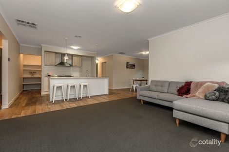 Property photo of 34 Signature Drive Alfredton VIC 3350