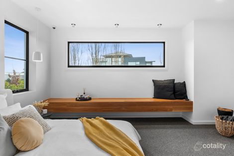 Property photo of 33 Yeomans Street Strathnairn ACT 2615