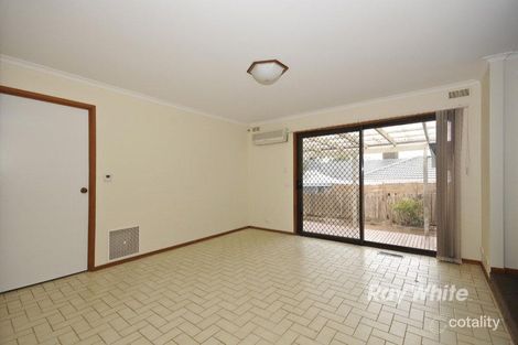 Property photo of 82 Taylors Lane Rowville VIC 3178