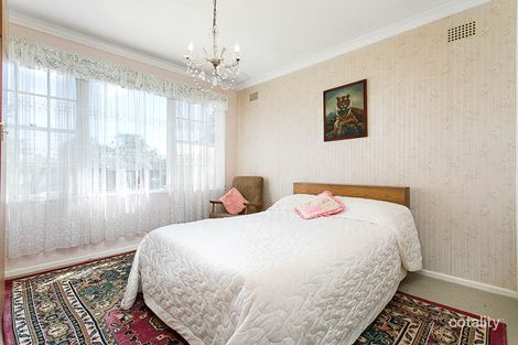 Property photo of 16 Seine Place Miranda NSW 2228