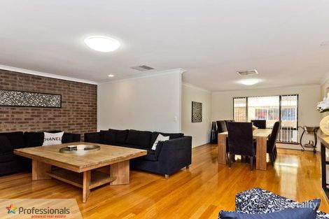 Property photo of 11 Merrifield Circle Leeming WA 6149