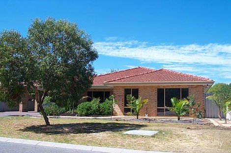 62 Regal Dr, Thornlie, WA 6108