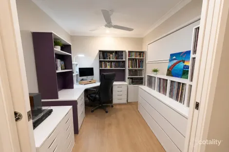 Property photo of 359/2-40 Koplick Road Chambers Flat QLD 4133