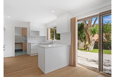 Property photo of 2/5 Blacket Street Heathcote NSW 2233