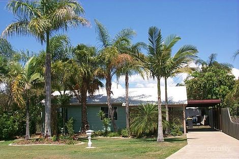 10 Howlett St, Urangan, QLD 4655
