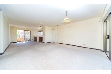 Property photo of 11/106 Bayview Street Runaway Bay QLD 4216