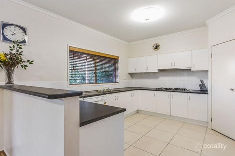 Property photo of 7 Heard Close Berwick VIC 3806