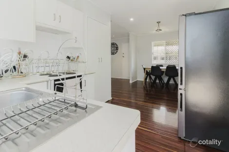 16 Valencia St, Kirwan, QLD 4817