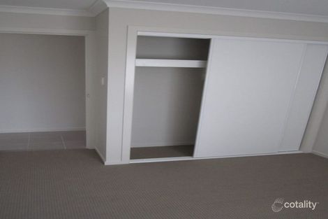 Property photo of 4/66 Glorious Promenade Redbank Plains QLD 4301