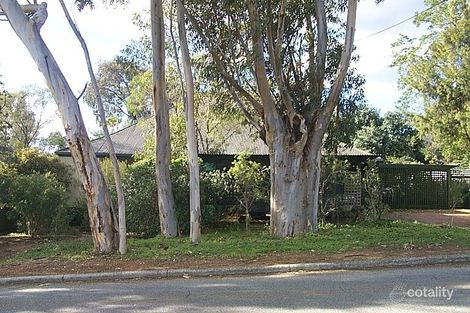 18 Innamincka Rd, Greenmount, WA 6056