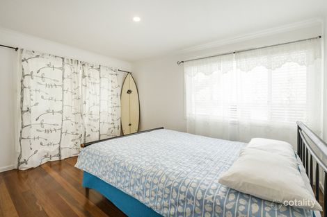 Property photo of 14 Marandowie Drive Iluka NSW 2466