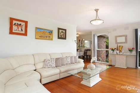 Property photo of 4 Redington Drive Noble Park North VIC 3174