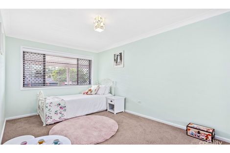Property photo of 22 Captain Cook Drive Barrack Heights NSW 2528
